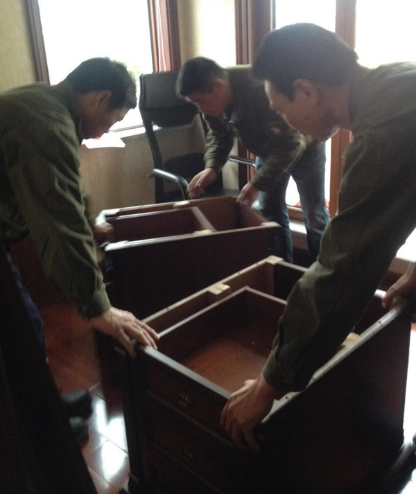 紅木家具搬運(yùn)